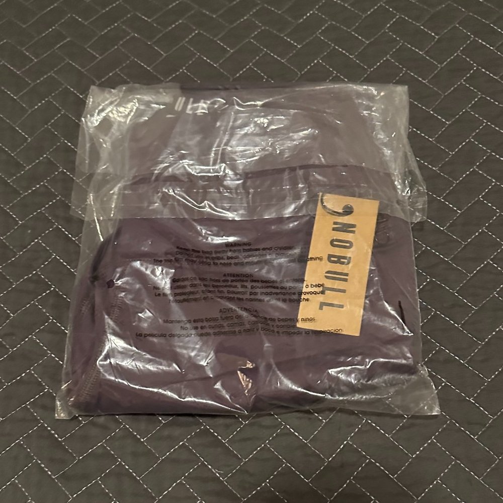 NOBULL Women's High-Rise Tight 21" - Plum / S